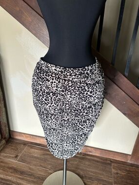 Vince Camuto L Leopard Print Ruched Pencil Skirt  - Mudi Black & Cream